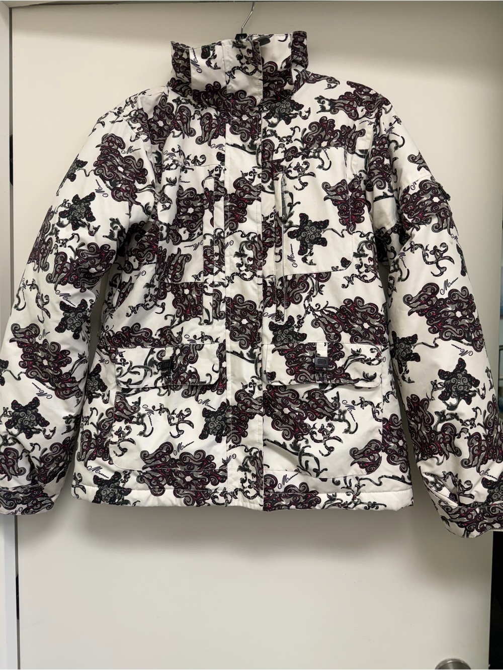 Morrow Ski / Snowboard Puffer Jacket with removable hood - Medium